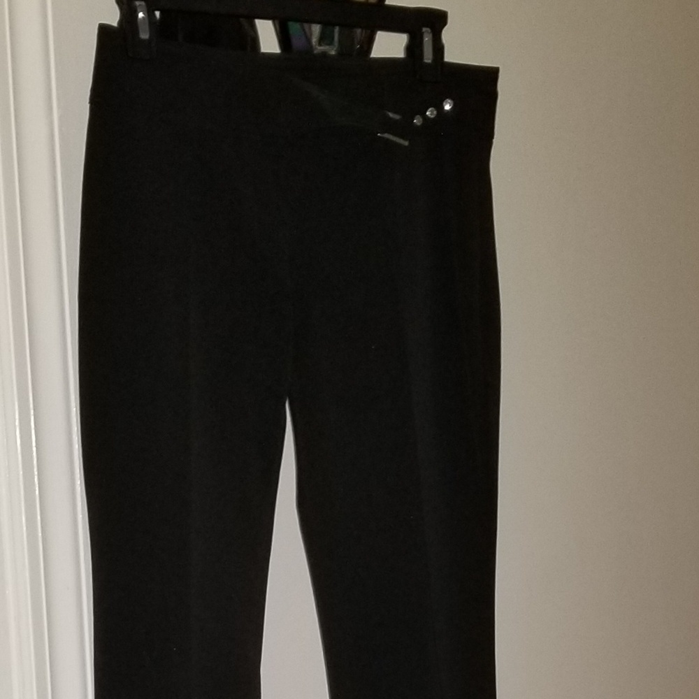 VERTIGO PARIS black slacks  size 10/40. MINT!